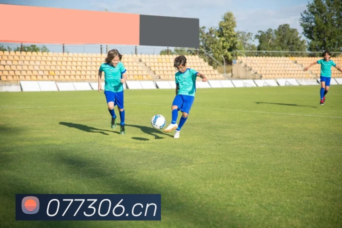 193记三分球！克神超越米球王，哈登喂饱阿伦，骑士反超尼克斯